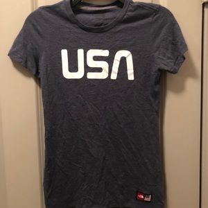 LAST CHANCE North Face USA Shirt XS Slim Fit Graphic Tee Short Sleeve Outdoors